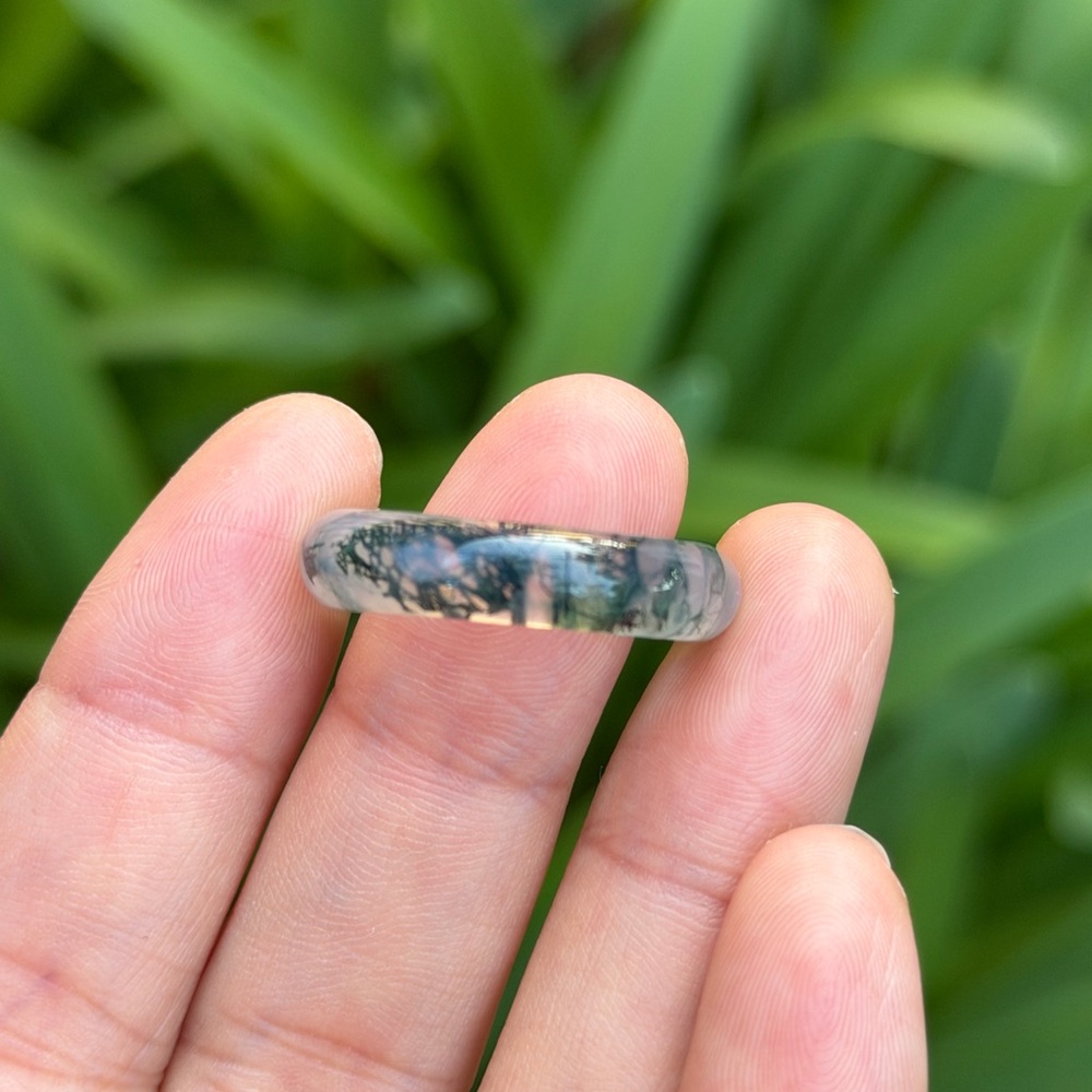 Size 10 translucent‎ green moss agate band ring 0713